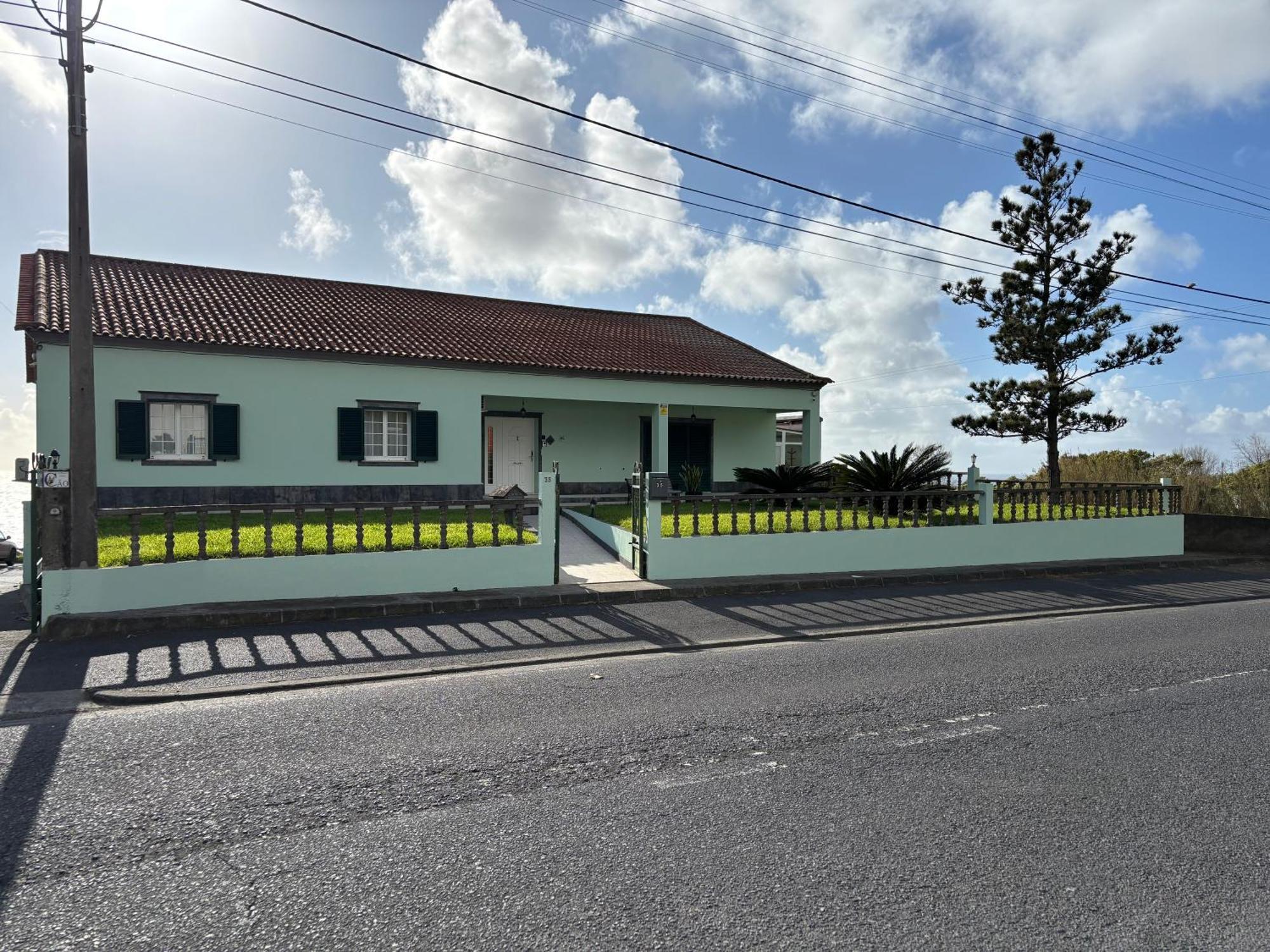 Green Tropical House Ponta Delgada  Exterior photo